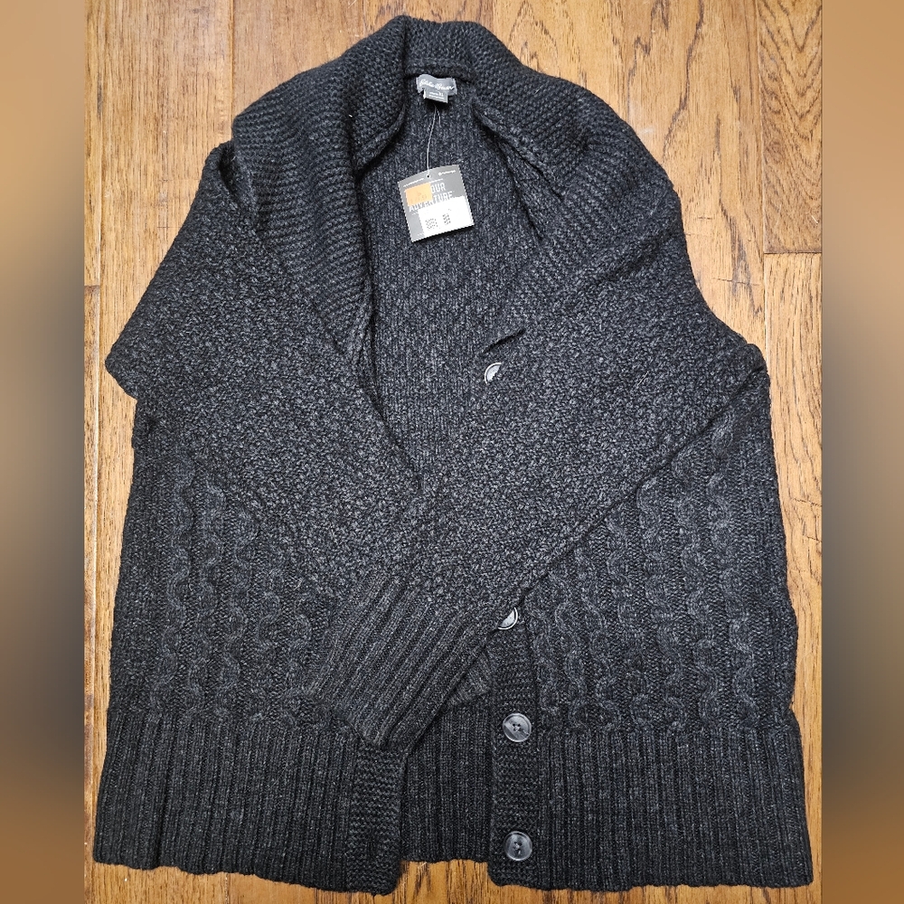 NWT Gray Cable Knit Sweater/ cardigan